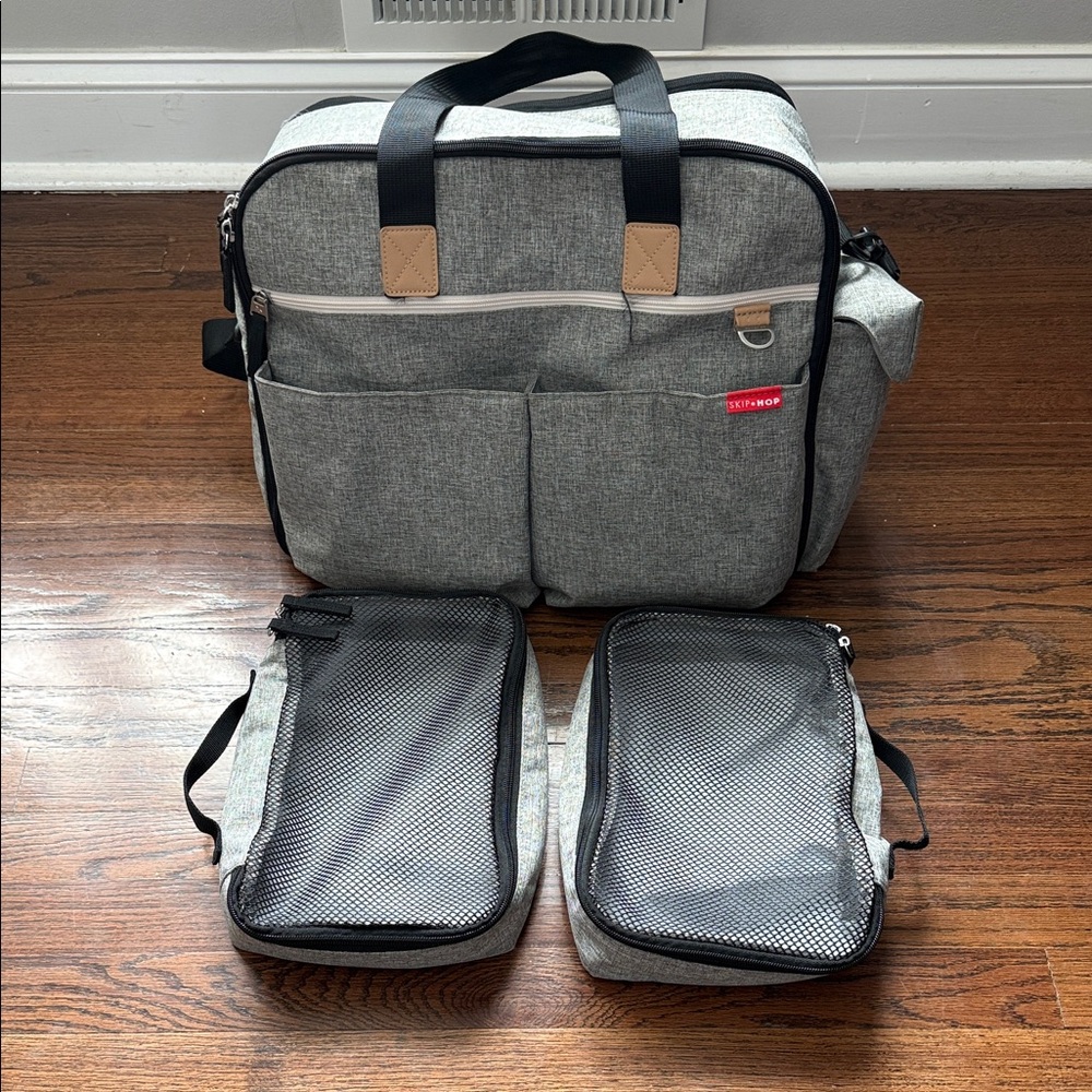 Skip hop kids weekender bag